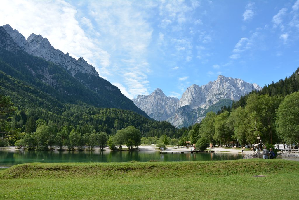 Passo del Vrsic: la meraviglia delle Alpi Giulie e dei laghi turchesi