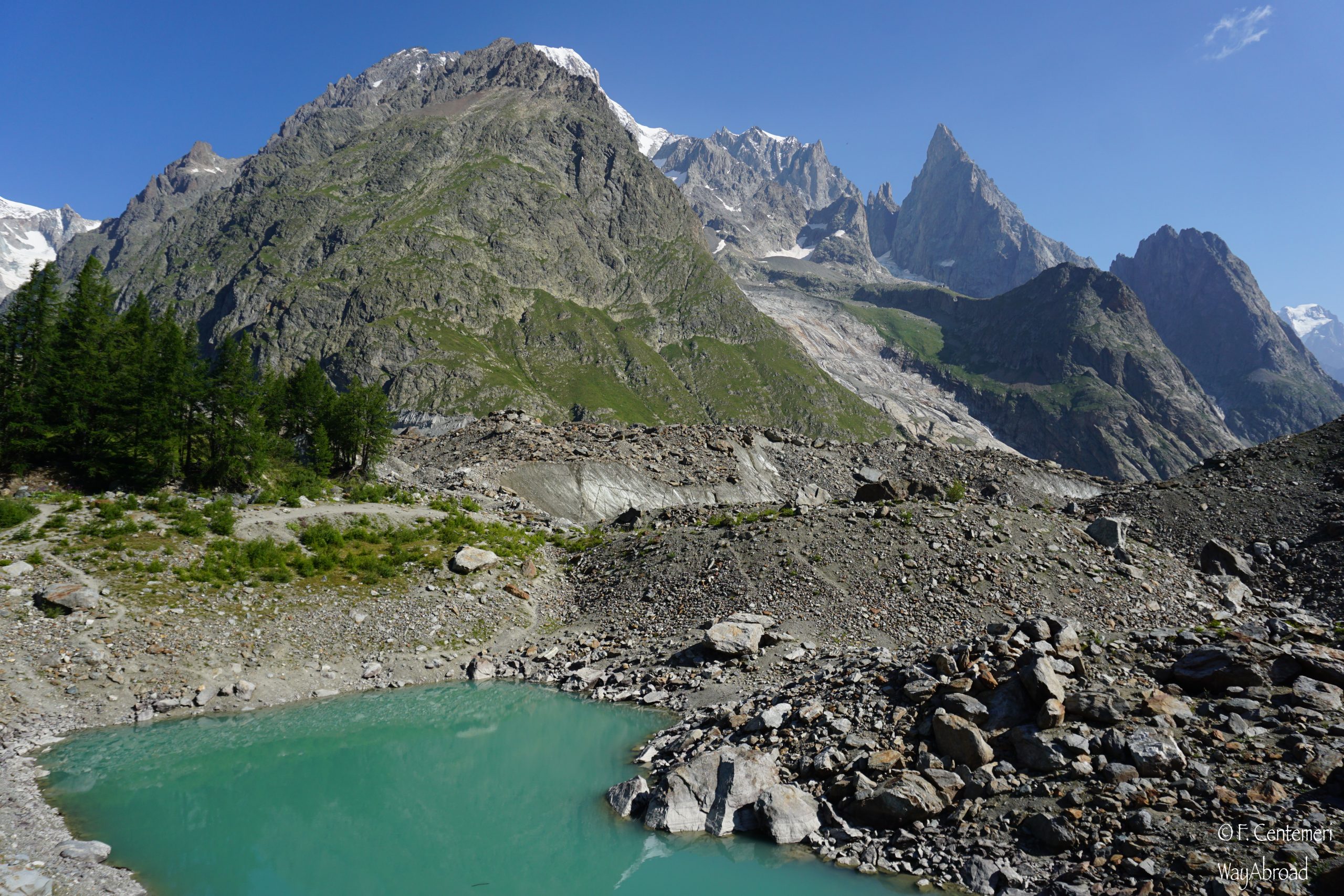 I ghiacciai del Bianco stanno scomparendo: trekking al Lago del Miage, Val Veny